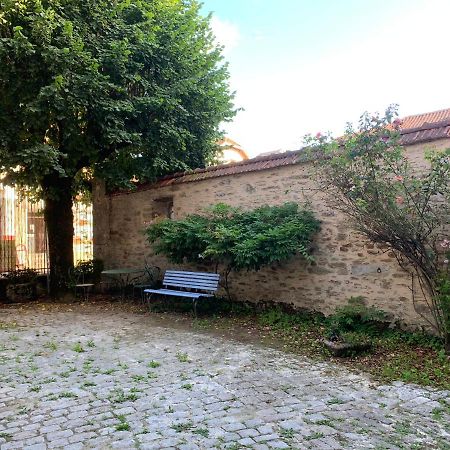 La Cour Pavee, T2 Lumineux, Cosy, Confort 55 M2 Saint-Léonard-de-Noblat Екстериор снимка